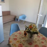 Tonka Apartman *