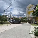 Tonka * Pakostane