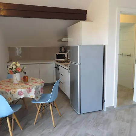 Tonka Apartment