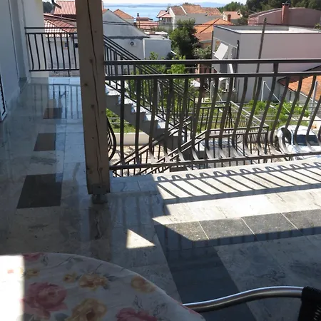 Tonka Apartment Pakostane