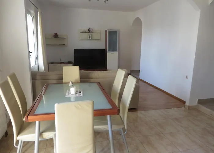 Апартаменты Tonka Пакоштане