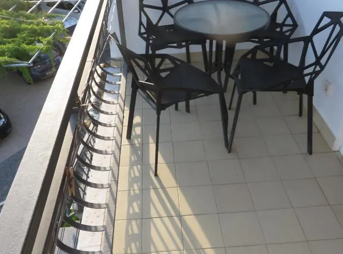 Tonka Apartamento Pakoštane