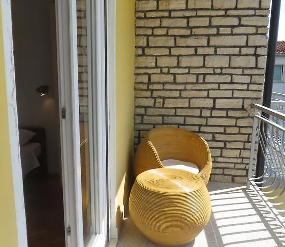 Tonka * Пакоштане