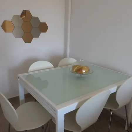 Tonka Apartment Pakostane